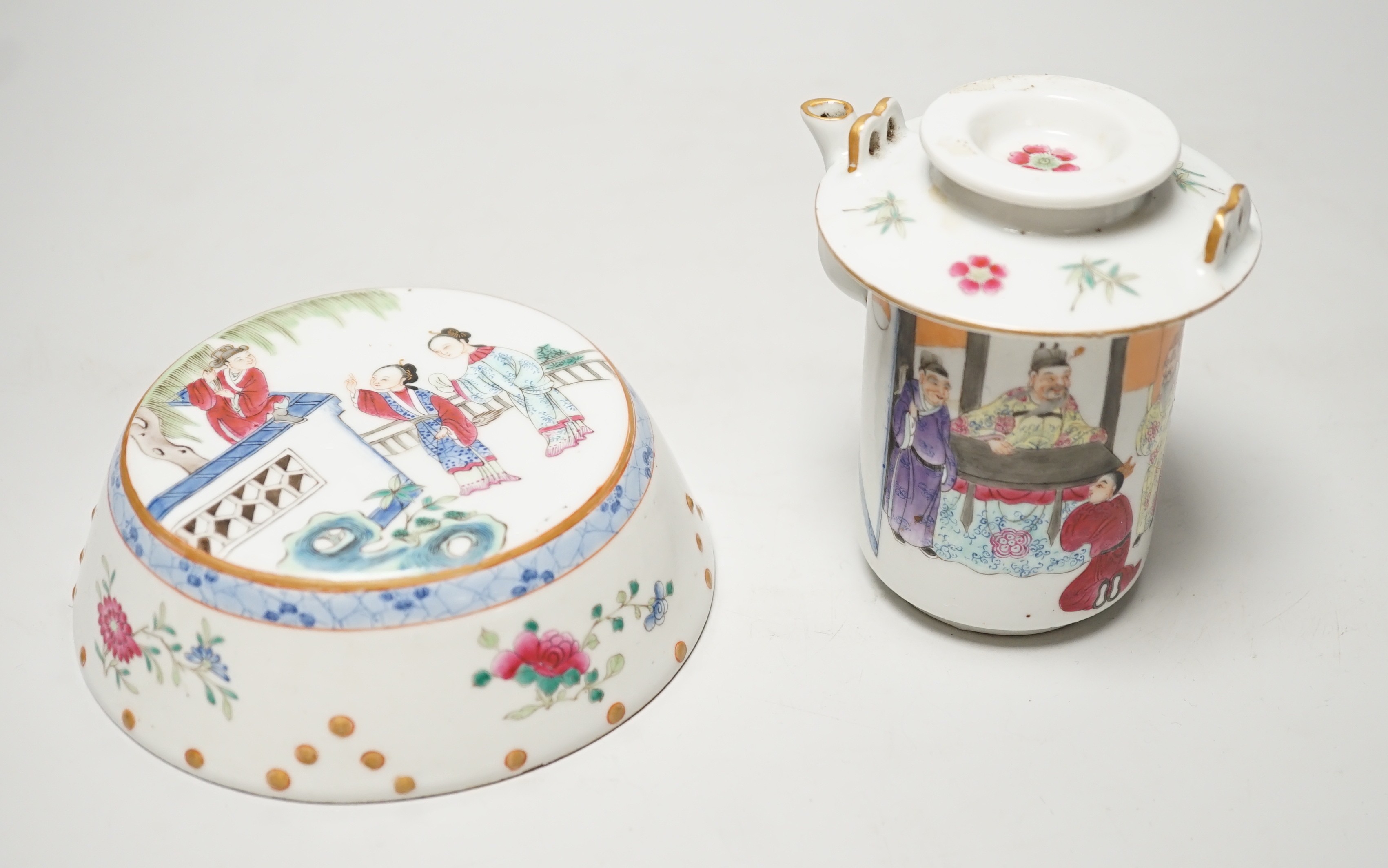 A Chinese famille rose teapot and a cover, together with a similar dish. 12cm tall